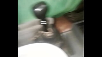 Preview 1 of Tamil Granny Rape Sexvideo - Vamos fazer um sexo gostoso no carro