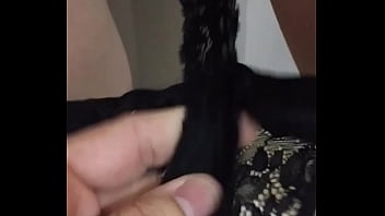 Preview 4 of Girl Slave Dog Shock Collar - Esposa chegando em casa Toda gozada e com a buceta vermelha