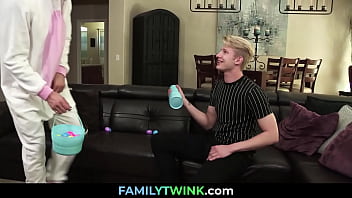 Preview 1 of Big Titis Cuete - FamilyTwink.com ⏩ Pretty Blonde Boy Analed by Handsome Step Father - Johnny Ford,  Jace Madden