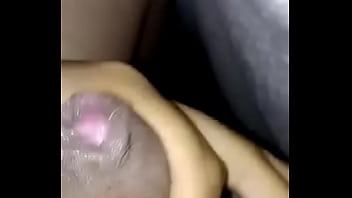 Preview 1 of Family Sexxxc - Sac&aacute_ndole los mocos ami sobrino por msjs de watt
