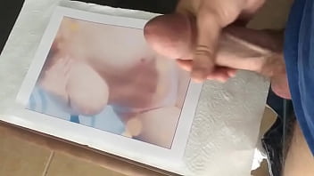 Preview 3 of He Tay - homage handjob