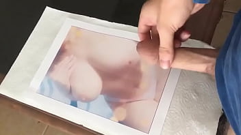 Preview 1 of He Tay - homage handjob