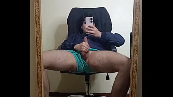 Preview 2 of The Bangaltion - Me saco leche