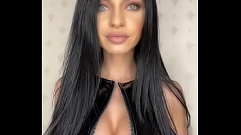 Preview 1 of Carmella Bing In Police - effettivamente ci assomigli