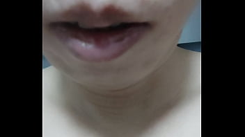Preview 1 of Tease Mouth - 验证视频