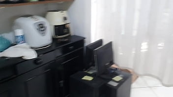Preview 3 of Sexmatureorg - Chamei varios amigos para foder minha esposa insaci&aacute_vel