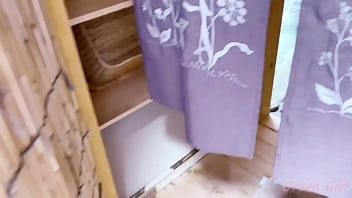 Preview 3 of Garl And Animal Porn Xxx - ケーブルカー温泉【なっち旅】