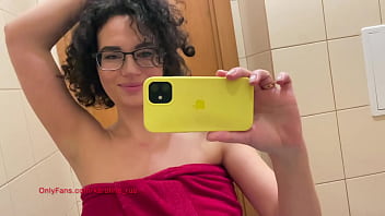 Preview 1 of Teens Self Suck - Hot Bitch gets fucked in the mouth and ass with a huge dick and makes her lick her cunt! (behind the scenes)