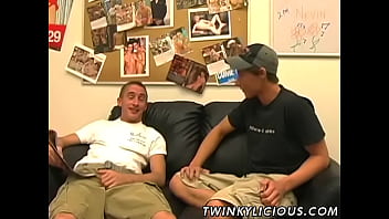 Preview 1 of Sarvnt Sax - Young twinks Quinn Alexander and Blair Mason bareback hard