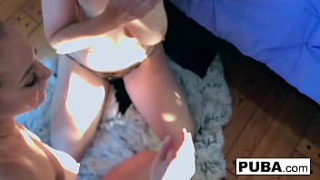 Preview 4 of Xxx Famely 69 Com - Personal home movie of a hot double Blowjob!
