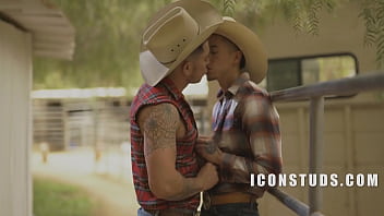 Preview 2 of Bokep Sassha Carissa - Country Side Lovers