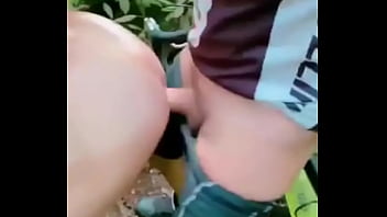 Preview 2 of Xxxporngirl And Girl - Cruising de ciclistas