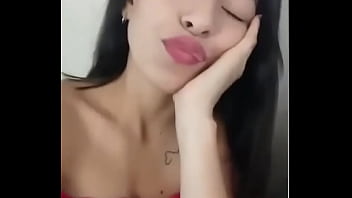 Preview 2 of Small Indian Girl Sexy Vedio - @ soymo la putita