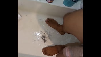 Preview 2 of Slutty Ex Angie - Cortando