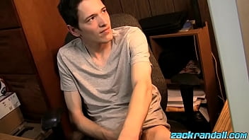 Preview 3 of Bobbi Stst - Young twink jerks off his dick and cums while watching porn
