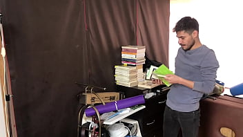 Preview 1 of Dog Ing - the moving