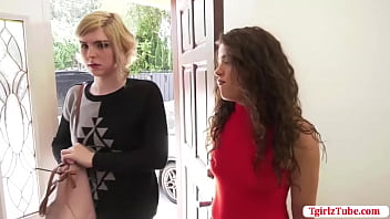 Preview 1 of Fhitnes Culd - Hunk guy fucks his TS gf and his mistress