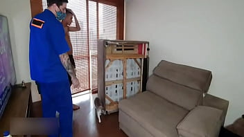 Preview 1 of Black Porny - Arrumando O Sof&aacute_