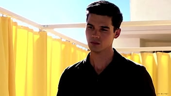 Preview 4 of Gea Man - FamilyTwink.com ⏩ Stepdad Whoring his Little Boy at Couch... Jack Bailey,  Brian Bonds