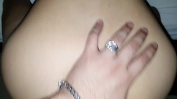Preview 3 of To Tube - Esta vez me toc&oacute_ cogerme a mi vecinita