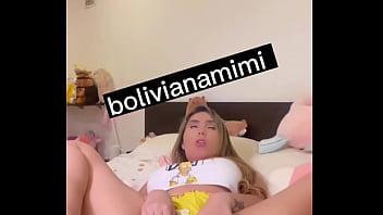 Preview 4 of Young And Mature Lesbians - Puedes meter tu verga aqui?... entra en Mimiboliviana.com