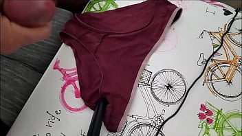 Preview 2 of Asian Seks Story - Corrida en bragas de mi mujer 203