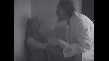 Preview 1 of Garl Ka Bej - Masked slut gets her wet pussy boned in bathroom