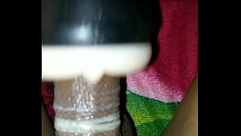 Preview 4 of Brazzers And Ded - ഡോട്ടഡ് കോണ്ടം ഇട്ടുകൊണ്ട് ഞാൻ ഫ്ലഷ്ലൈറ്റിൽ കളിക്കുന്നു പക്ഷേ കോണ്ടം പൊട്ടുന്നു. പിന്നെ പാല് ആണേൽ വരുന്നതും ഇല്ല