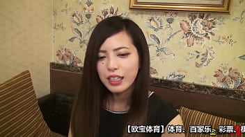 Preview 1 of Locey Channing - 超漂亮的素人小姐姐 有种初恋女友的感觉