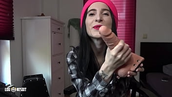 Preview 2 of Enhhgqjbr - Swallow your own Cum!! (German) Lou Nesbit,  Lia Louise