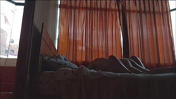 Preview 1 of Only Boob Licking Video Indian - ME ACUESTO CON AMIGO CASTO DE MI ESPOSO QUE SE VACEA TODA SU LECHE DENTRO DE MI VAGINA