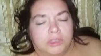 Preview 4 of Posing Videos - Sexy BBW Uses Dildo and Gets Fucked