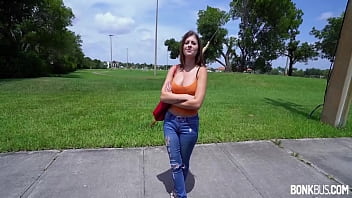 Preview 1 of Vidiyo Sek Tarsan - Pammy Bee Get Her Naked With The Option To Fuck