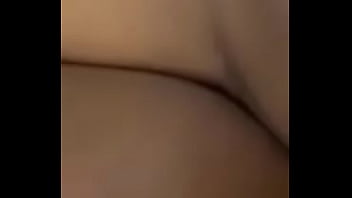 Preview 2 of Big Young Girl Boobs - ma s&oelig_ur enganamouit se fait bais&eacute_ avant son match