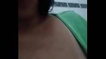 Preview 2 of Znzxz - SexyLily gozando su escultural cuerpo
