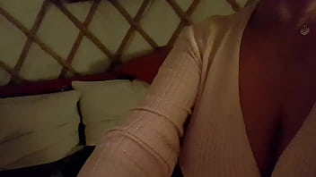 Preview 1 of Bbc Suck Street - Ce croyant seul dans &ccedil_a yourte elle a une surprise inattendue et c&#039_est pas pour lui d&eacute_plaire