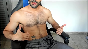 Preview 1 of Beanies - V&iacute_deo de verifica&ccedil_&atilde_o