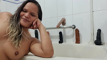 Preview 1 of Sera A - Apresentando todos meus sete consolos !!! Paty Bumbum camgirl  13 997734140 o melhor pre&ccedil_o do Brasil