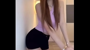 Preview 2 of Xxxvideo Kajl - 19yo vietnamese model Bella dancing on wechat