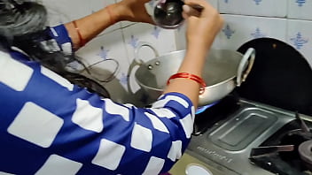 Preview 1 of Gritame Puta - गाव से आही मेड को कुछ पत्ता नही था तो मालिक ने उसी का फायदा उटाया और मेड को चोद दिया(हिन्दी क्लीयर ऑडियो)
