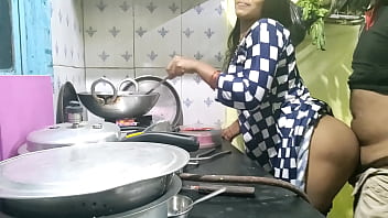 Preview 4 of Gritame Puta - गाव से आही मेड को कुछ पत्ता नही था तो मालिक ने उसी का फायदा उटाया और मेड को चोद दिया(हिन्दी क्लीयर ऑडियो)