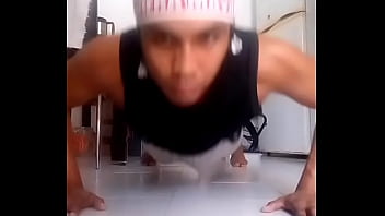Preview 4 of Pissing Garl Inden - Ya me extra&ntilde_aban aqu&iacute_ les dejo un v&iacute_deo