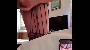 Preview 2 of Dogra Sex Video - Auf den Bett gespritzt