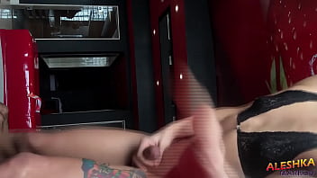 Preview 4 of Son Fisting Mum Cunt Hard - Dando um castigo para meu escravo