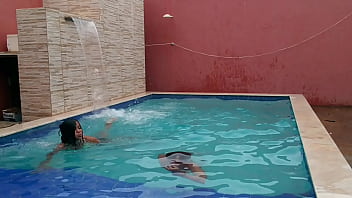 Preview 3 of Piss In Home3 - FUDEU FUDEU FUDEU BANHANDO COM A NOVINHA GRAVIDINHA ALL&Euml_ PJTX