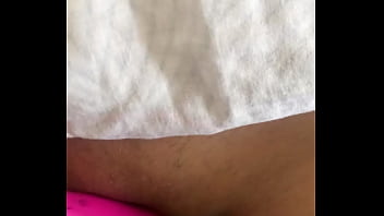 Preview 3 of Brazzescom Longs - Casada se masturbando sentada na cadeira