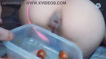 Preview 3 of Home Sex Pakistan - Eating grapes up the ass!