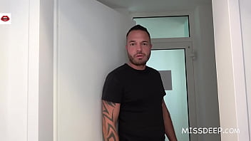 Preview 2 of Xxnx9 Video - Cock in cunt while sexting on cell phone: AMY DOUXXX - MISSDEEP.com