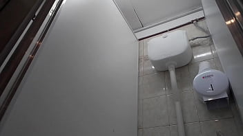 Preview 3 of Single Woman Undressing Herself - V&iacute_deo de verificaci&oacute_n