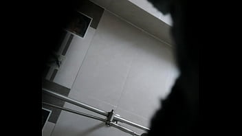 Preview 2 of Fake Hostel Xxx - Quay l&eacute_n chị d&acirc_u tắm